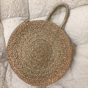 Ulu straw circle tote